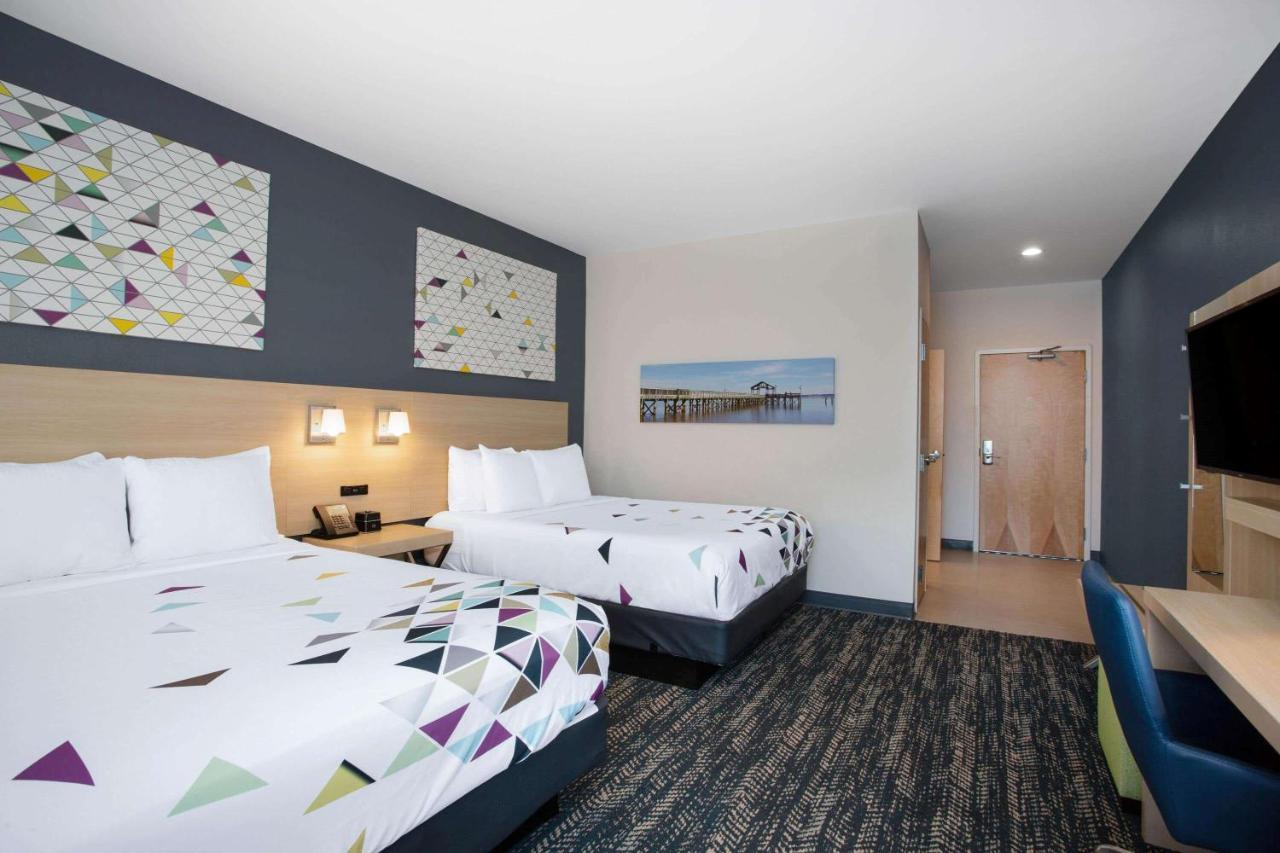 La Quinta Inn & Suites By Wyndham Manassas, Va- Dulles Airport Εξωτερικό φωτογραφία